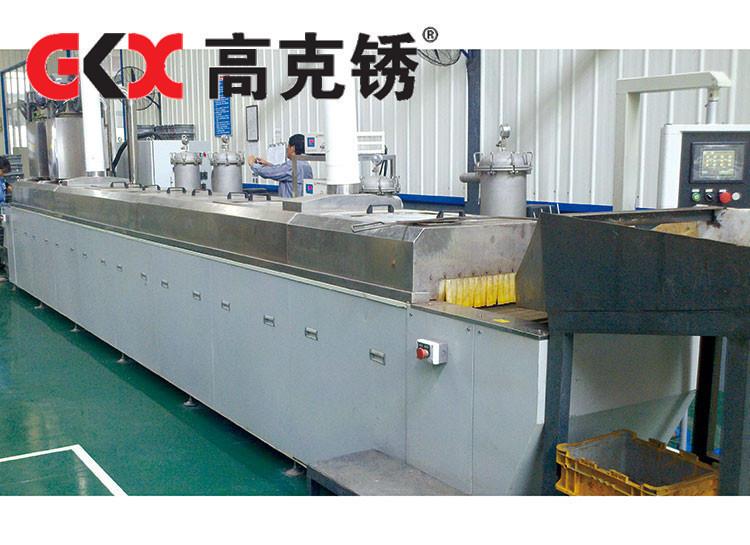 輸送式噴淋超聲波清洗機